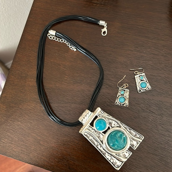 Southwestern Jewelry set - Picture 1 of 5